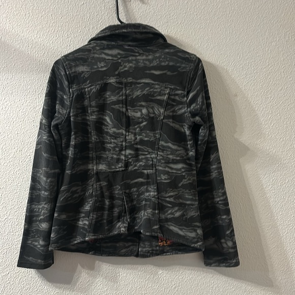 Hurley three button jacket size medium - Picture 6 of 7